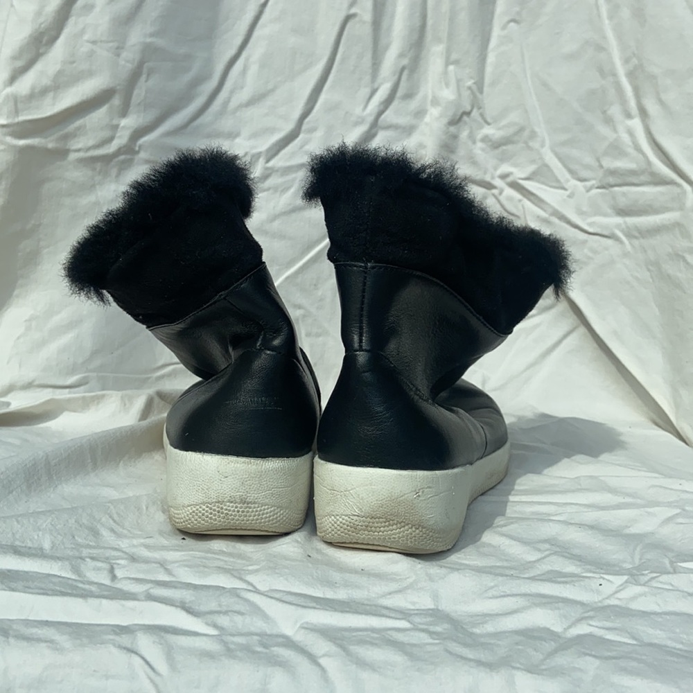 Supercomff Shoes - Picture 4 of 4